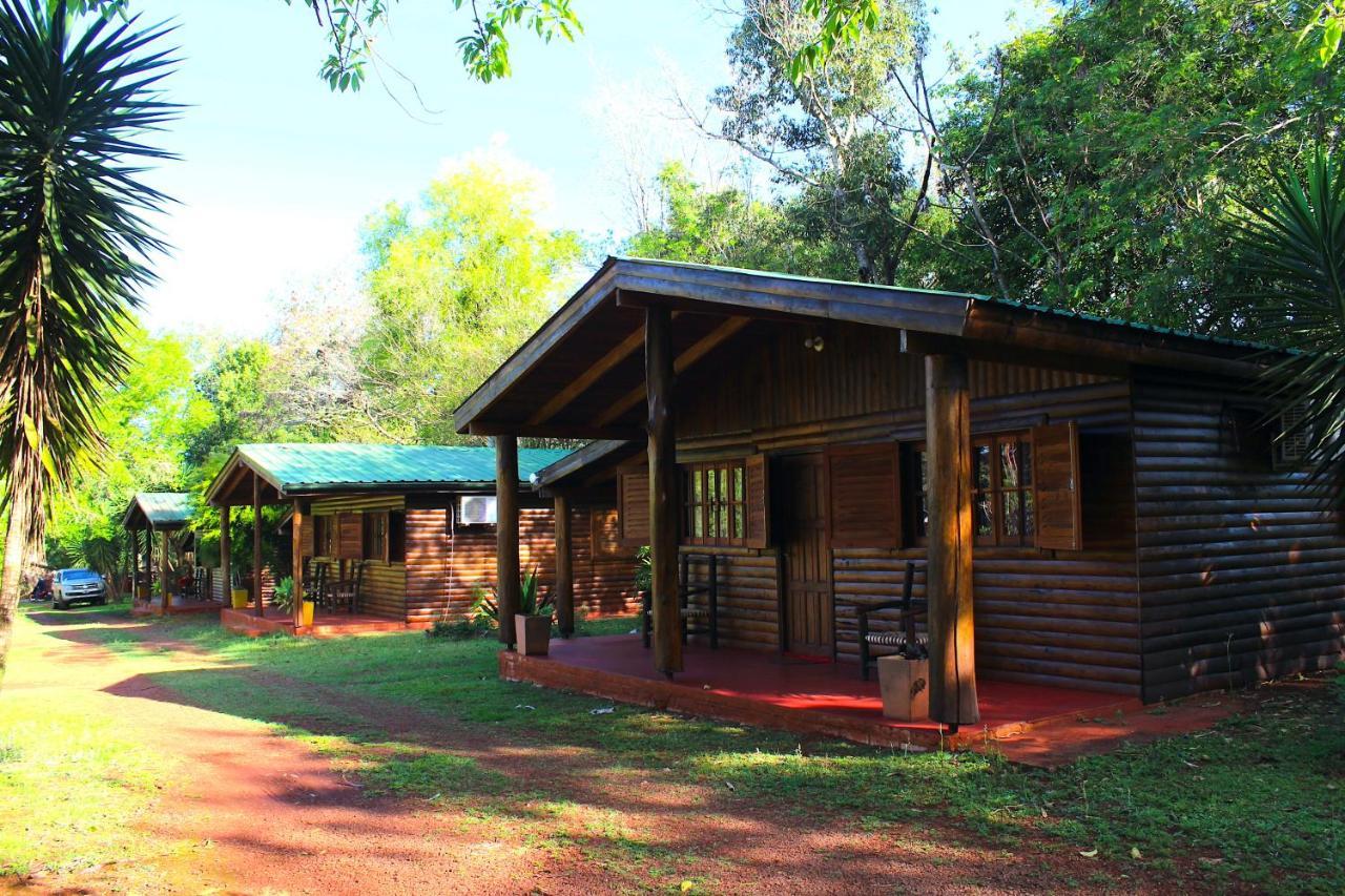 Cabanas Soltame Carnaval Puerto Iguazú Kültér fotó