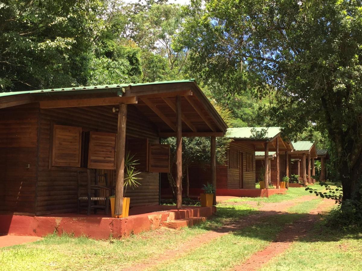 Cabanas Soltame Carnaval Puerto Iguazú Kültér fotó