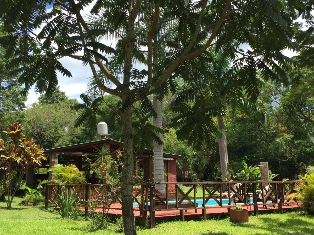 Cabanas Soltame Carnaval Puerto Iguazú Kültér fotó