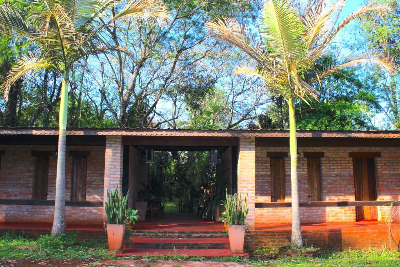 Cabanas Soltame Carnaval Puerto Iguazú Kültér fotó
